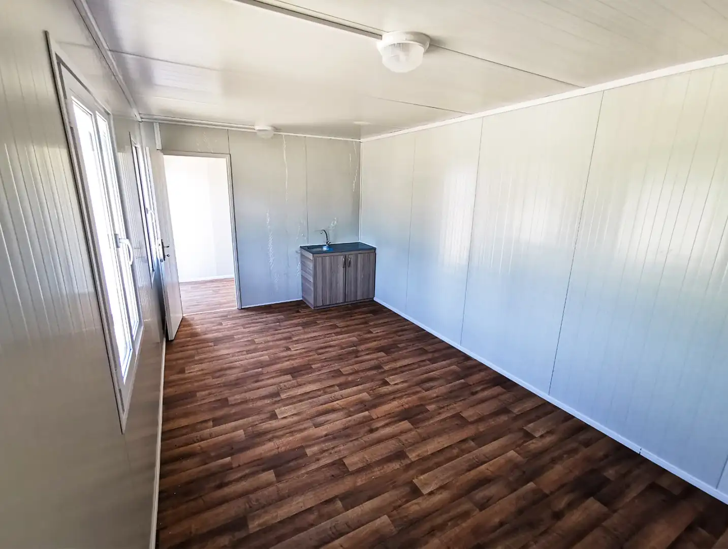 Contenedor de Oficina 240 × 700