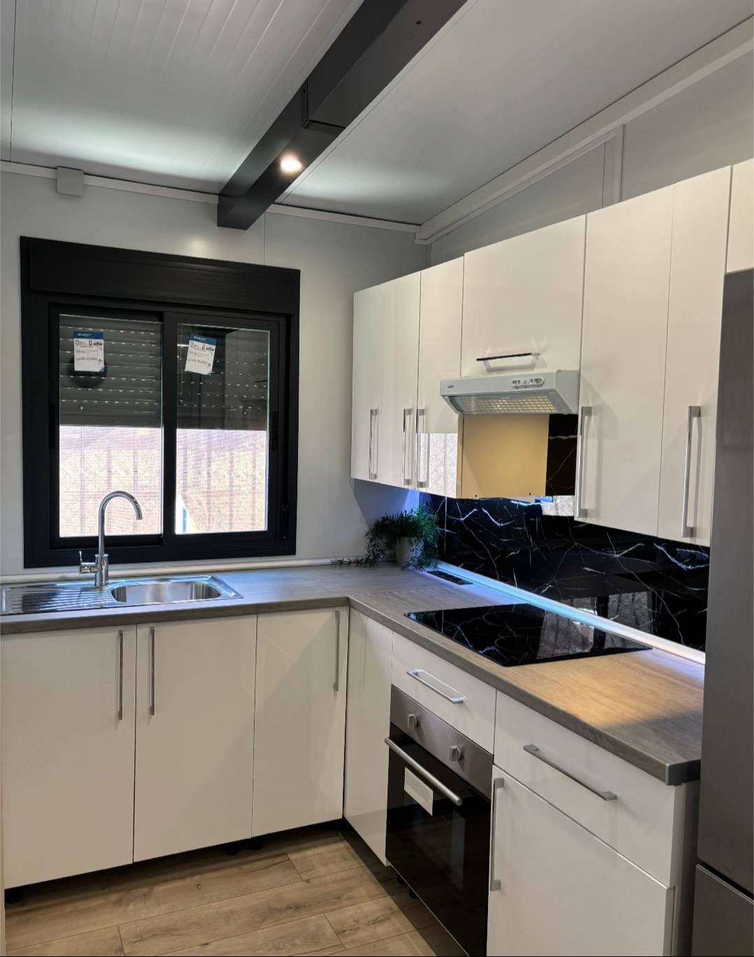 CASA PREFABRICADA DE 46 M² 